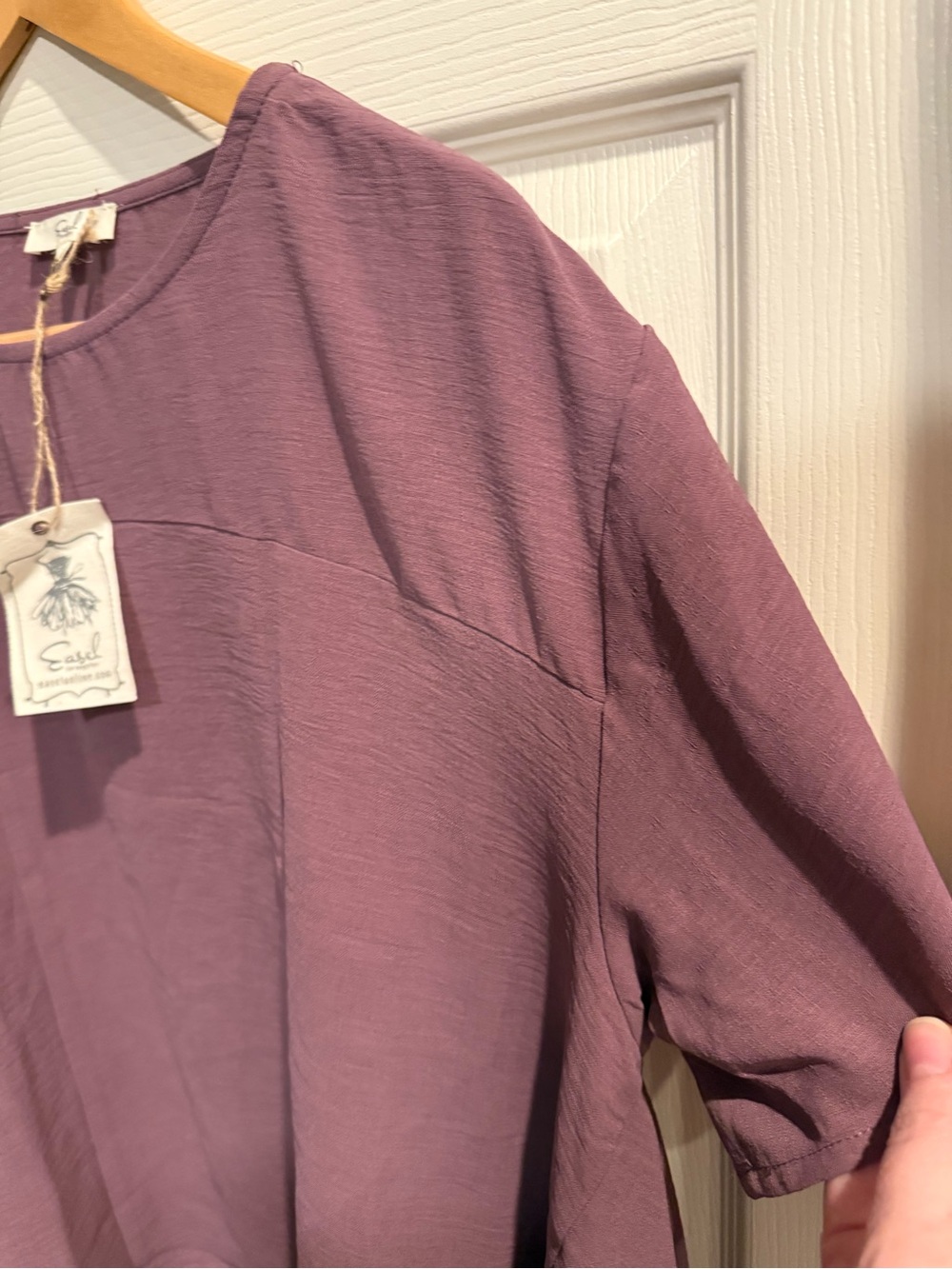 easel Mauve Short-Sleeve Swing Tunic - Picture 4 of 7